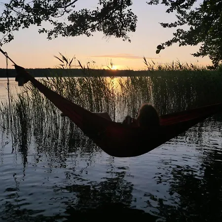 Luett Huett Bådhotel *