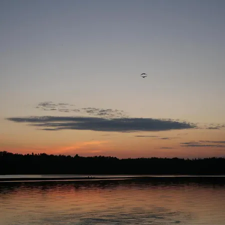 Luett Huett Úszó hotel Rechlin